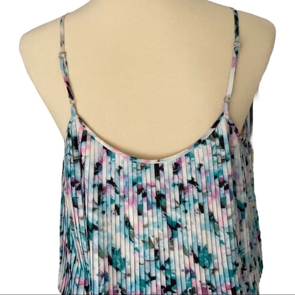 Parker Jasmine Blue Floral Print Jett Accordion Tiered Mini Cocktail Dress M - Picture 8 of 14